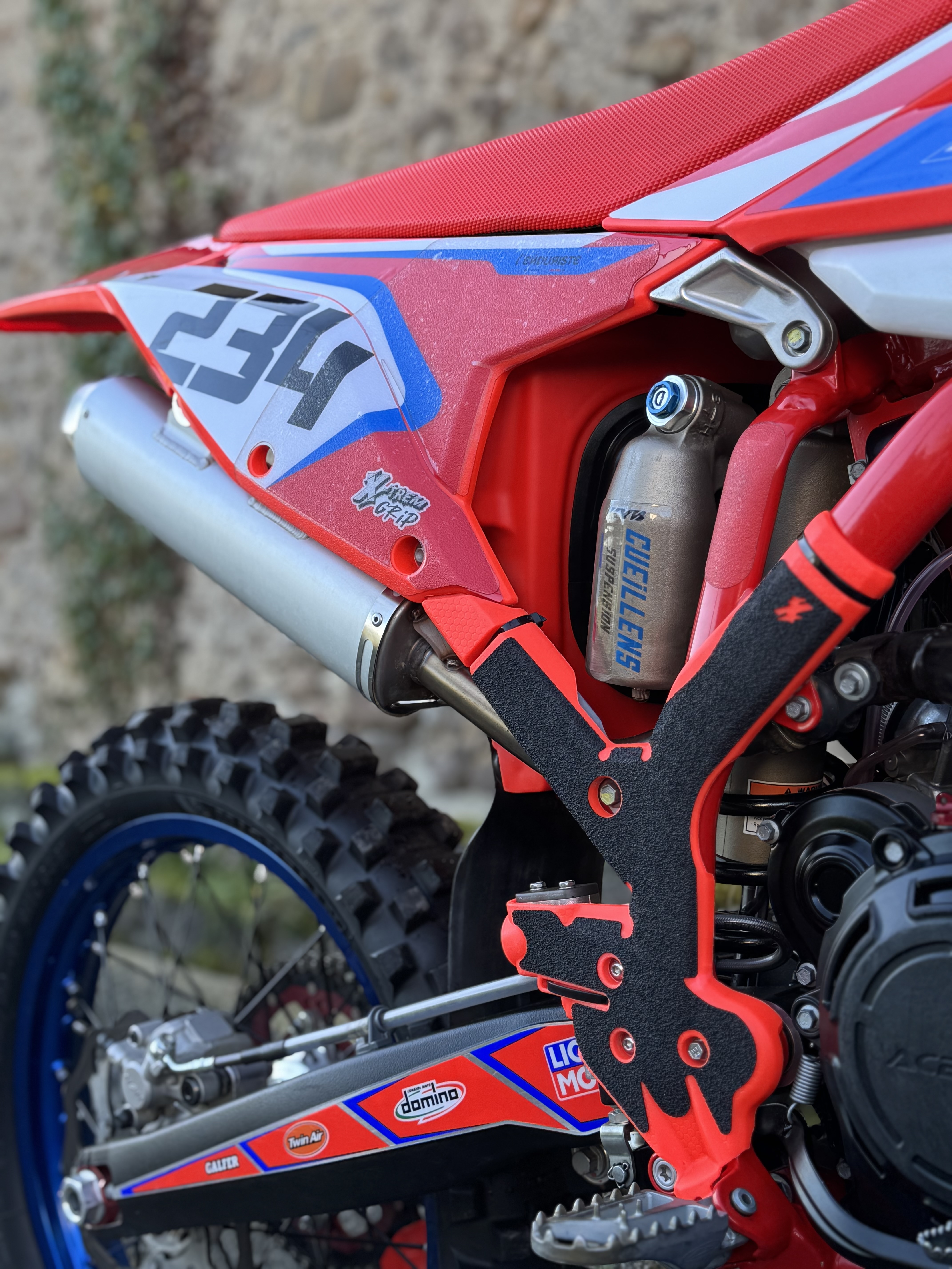 X-Trem Grip protection detail