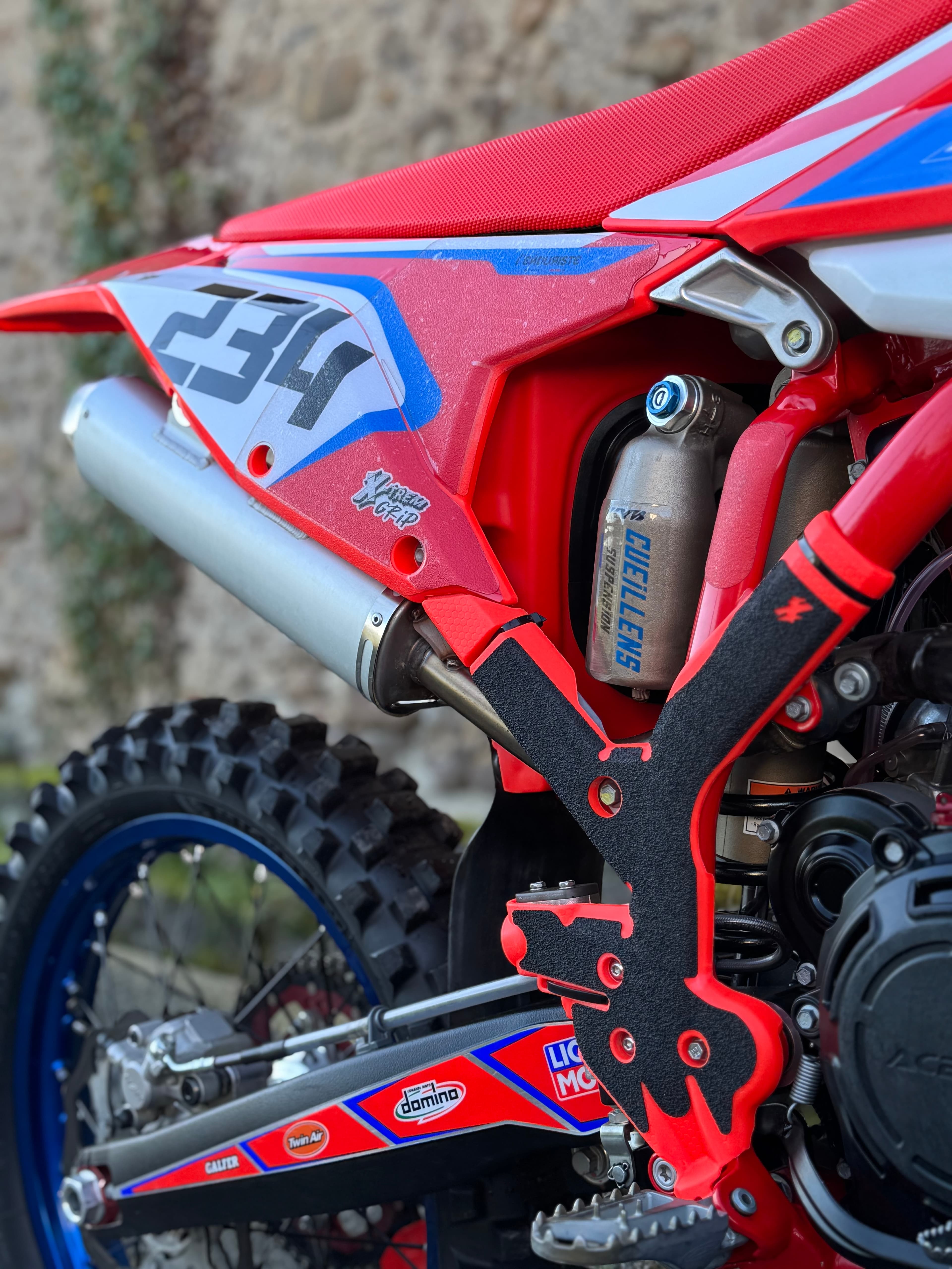 X-Trem Grip protection detail