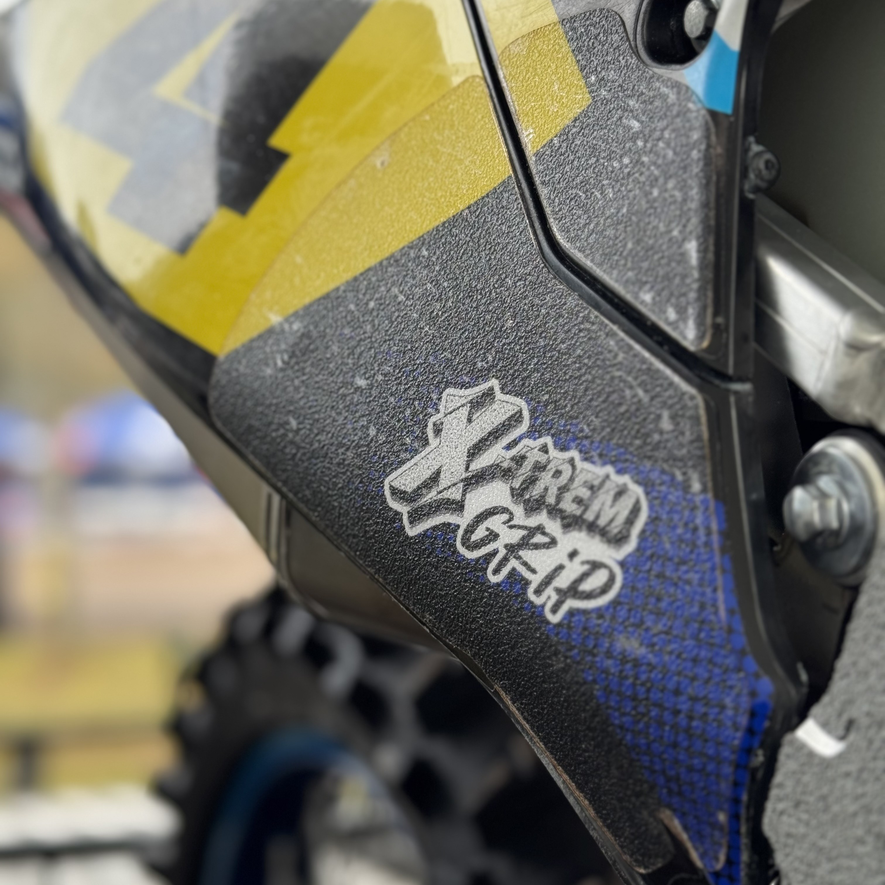 YZ250F/450F Protection Plaque Latérale Droite (2024-2025)